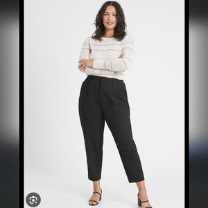 BR | Curvy High Rise Tapered Pants